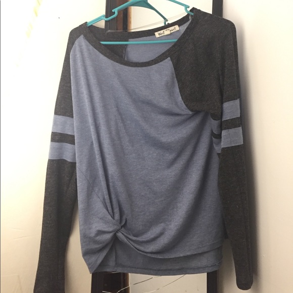 long sleeve wallflower baseball style shirt - Picture 2 of 2